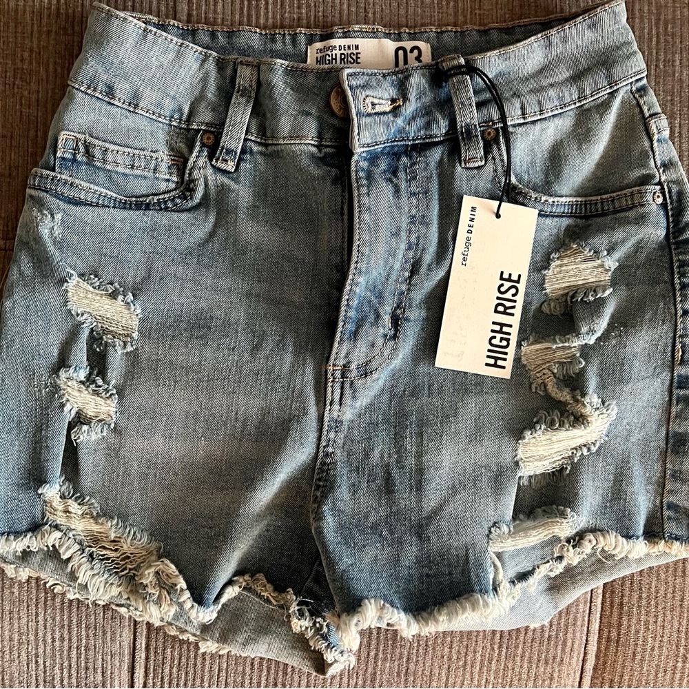 High Rise Denim Shorts - Picture 3 of 3